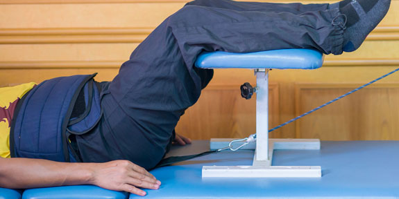 patient getting Traction Therapy for auto accident injury in Sherman